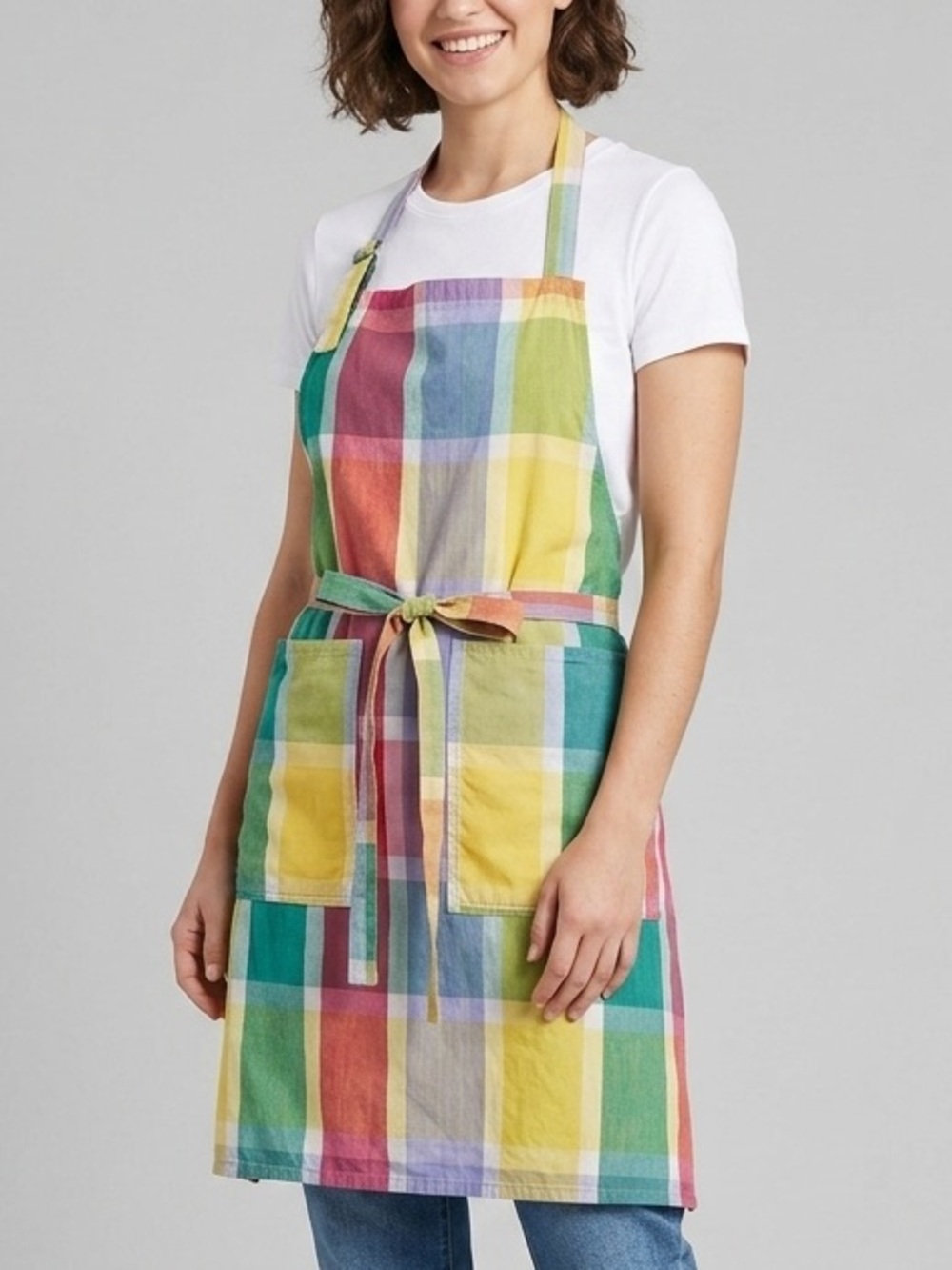 Crate and Barrel Cotton Colorful Plaid Apron with Pockets O/S
